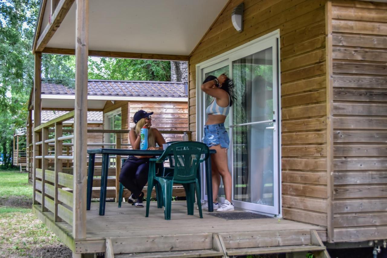 Camping en Ardeche Le Lion Bourg-Saint-Andéol Extérieur photo