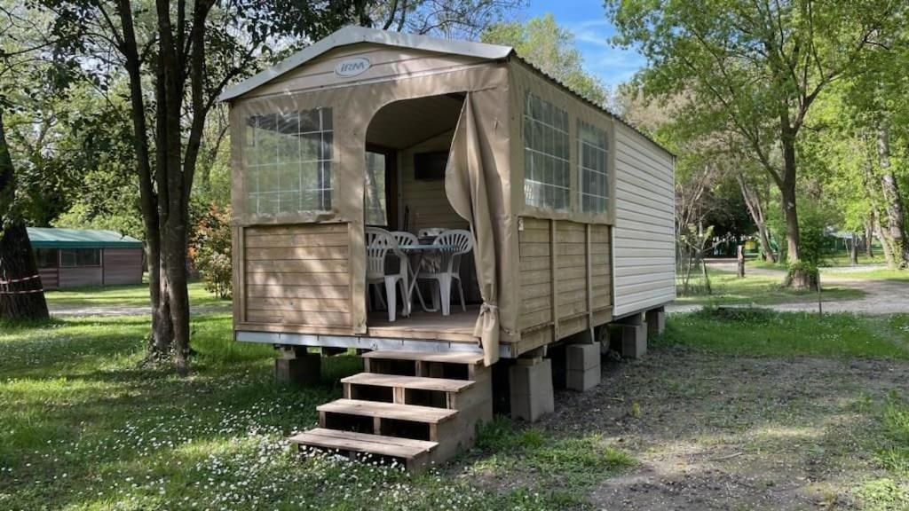 Camping en Ardeche Le Lion Bourg-Saint-Andéol Extérieur photo