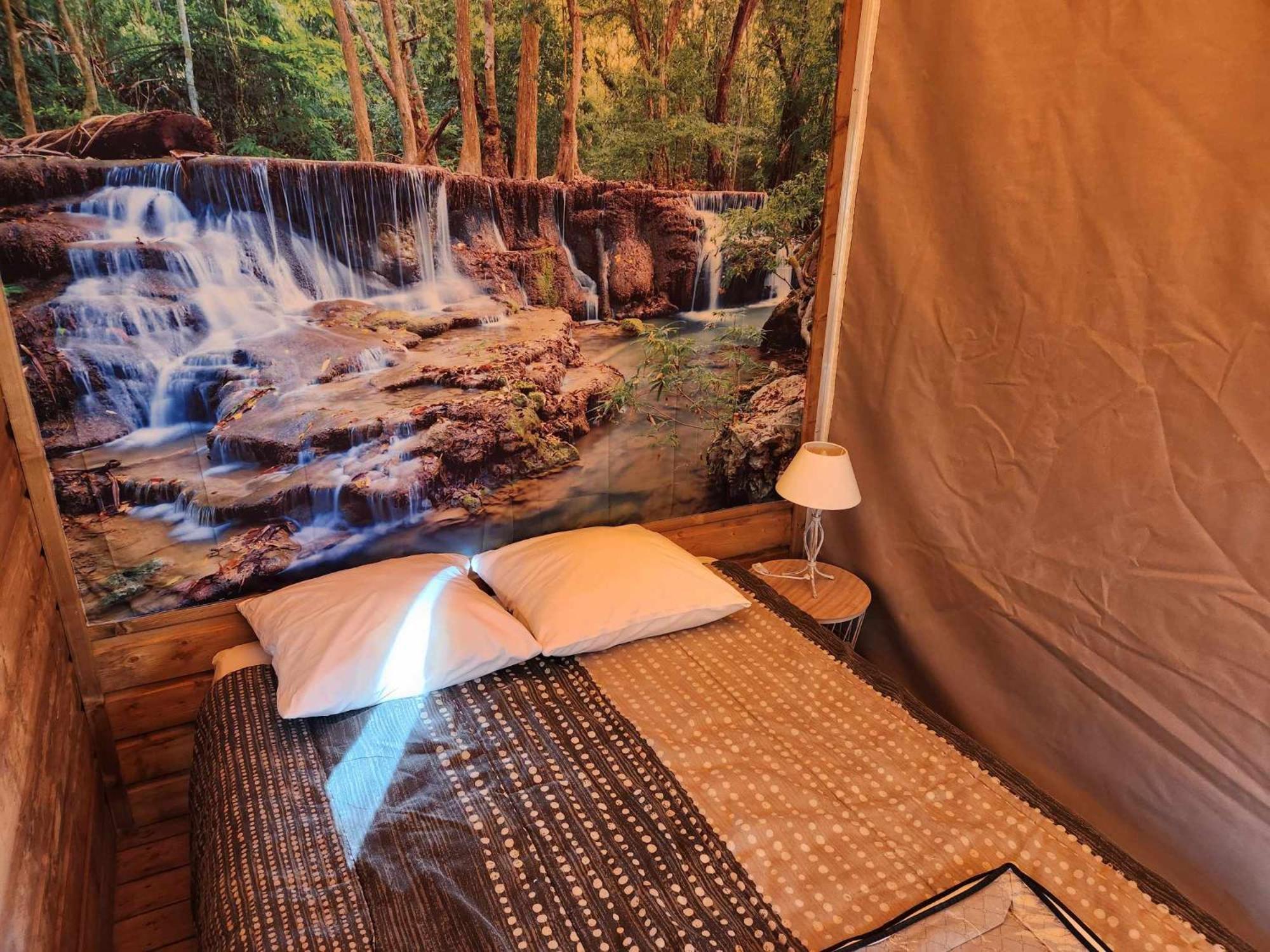 Camping en Ardeche Le Lion Bourg-Saint-Andéol Extérieur photo