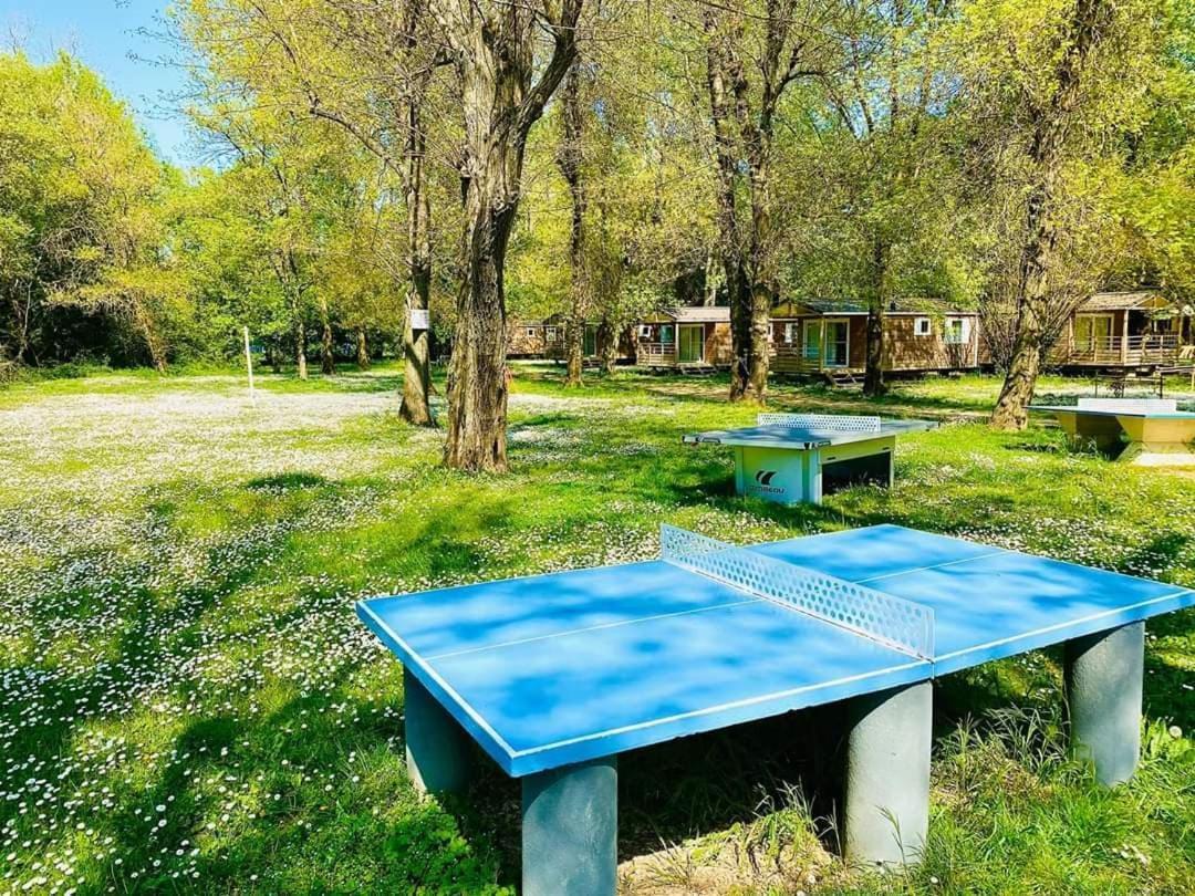 Camping en Ardeche Le Lion Bourg-Saint-Andéol Extérieur photo